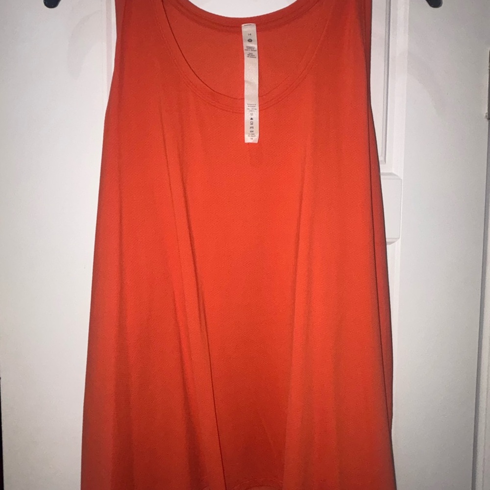 Lululemon Women’s Orange Sleeveless Tank Top